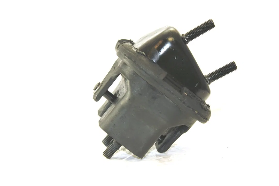 A2942 – DEA PRODUCTS Motor Mount, OE Replacement Painted Steel And Rubber Single